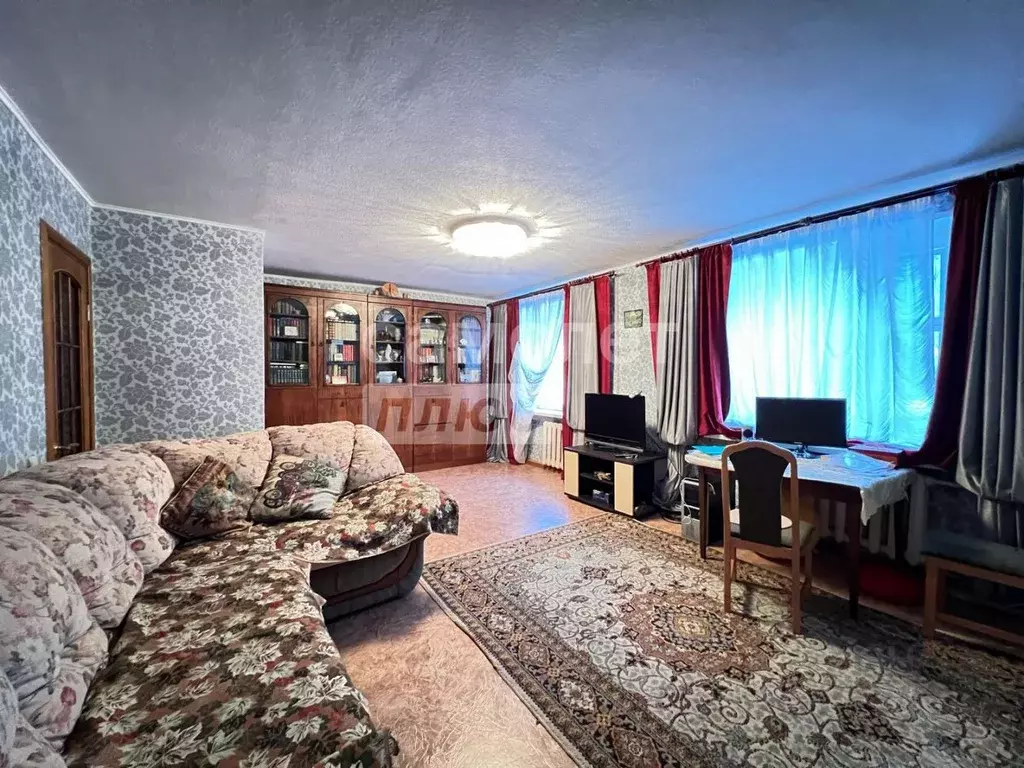4-к кв. Ярославская область, Углич Мирный мкр, 25 (83.7 м) - Фото 0