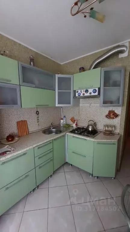 2-к кв. Астраханская область, Астрахань Имени Бабаевского мкр, ул. ... - Фото 0
