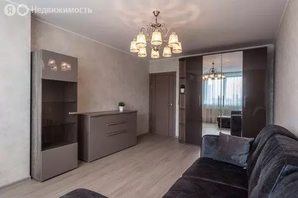 1-комнатная квартира: Среднеуральск, улица Калинина, 7 (35 м) - Фото 0