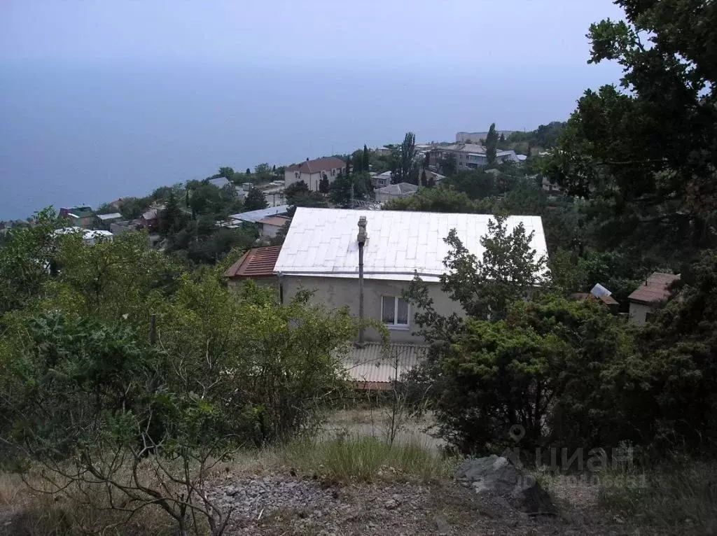 Участок в Крым, Алупка ш. Южнобережное (50.0 сот.) - Фото 0