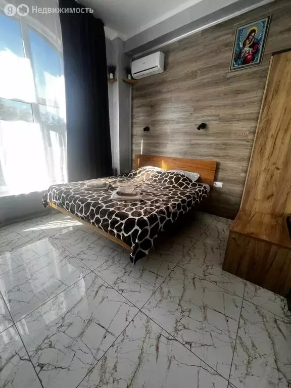 1-комнатная квартира: Алушта, улица Багликова, 21 (16 м) - Фото 1