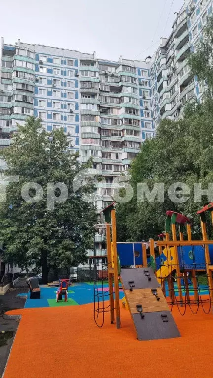 Продается 3-комнатная квартира - Фото 1