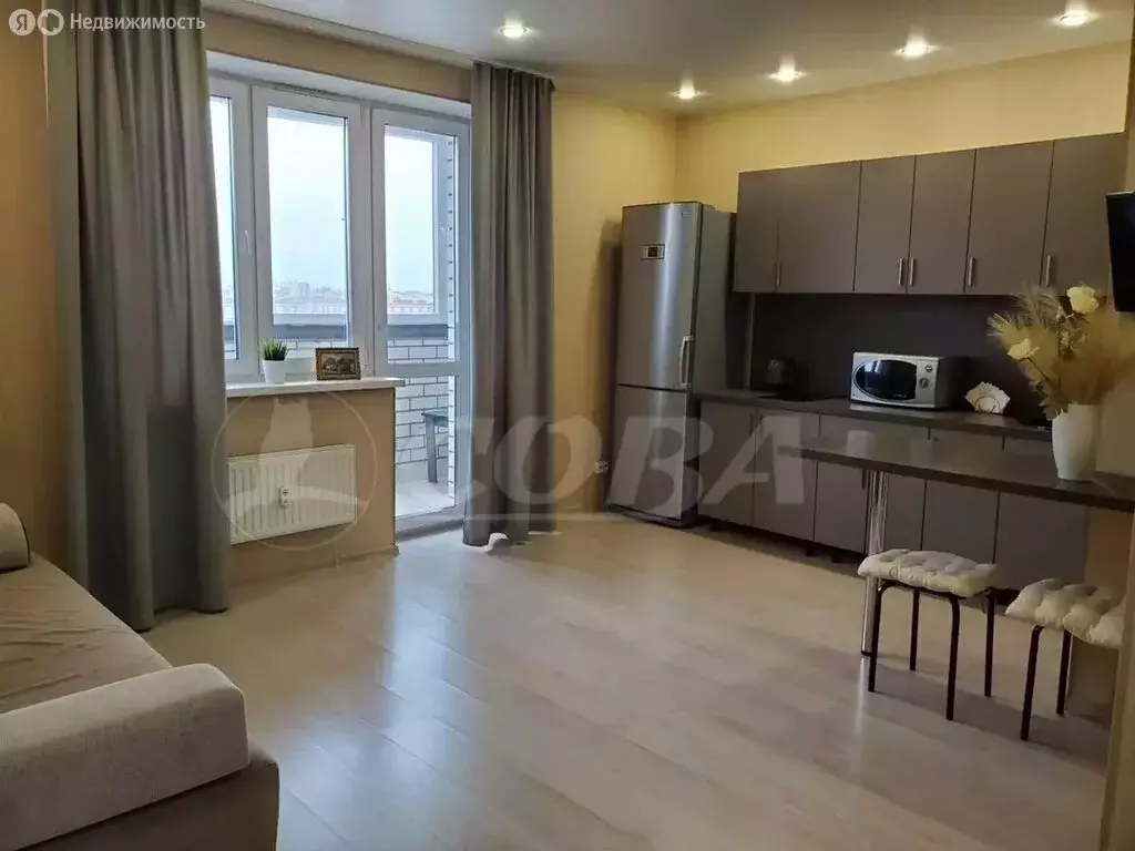 Квартира-студия: Тюмень, улица Дмитрия Менделеева, 2 (29.4 м) - Фото 1