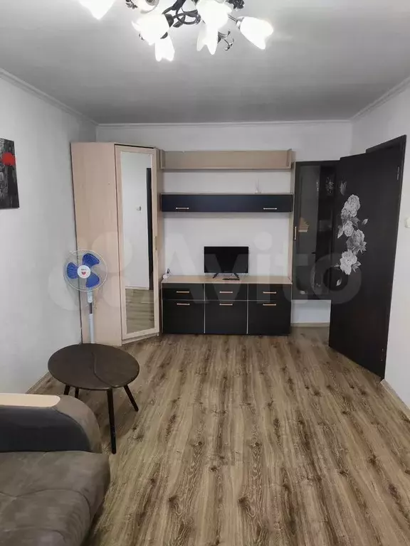 1-к. квартира, 35 м, 4/5 эт. - Фото 1