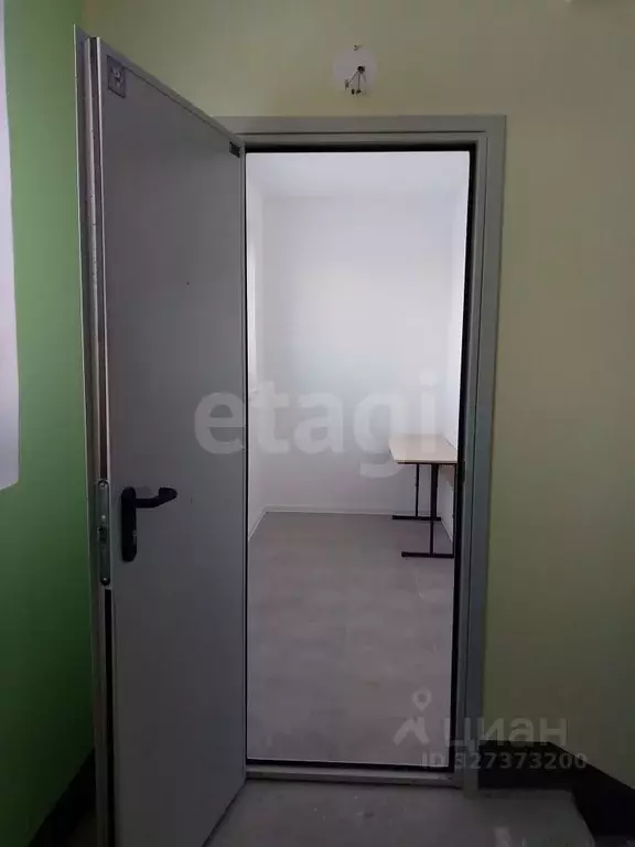 Помещение свободного назначения в Мордовия, Саранск ул. Косарева, 81 ... - Фото 1