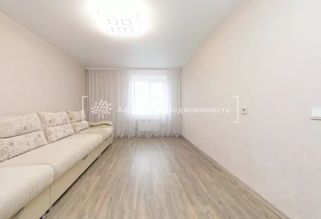 3-к кв. Томская область, Томск Учебная ул., 1/1 (73.9 м) - Фото 2