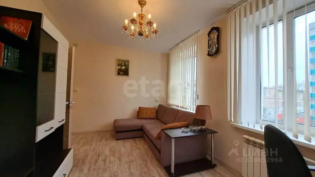 2-к кв. Калужская область, Калуга ул. Кирова, 9 (36.8 м) - Фото 1