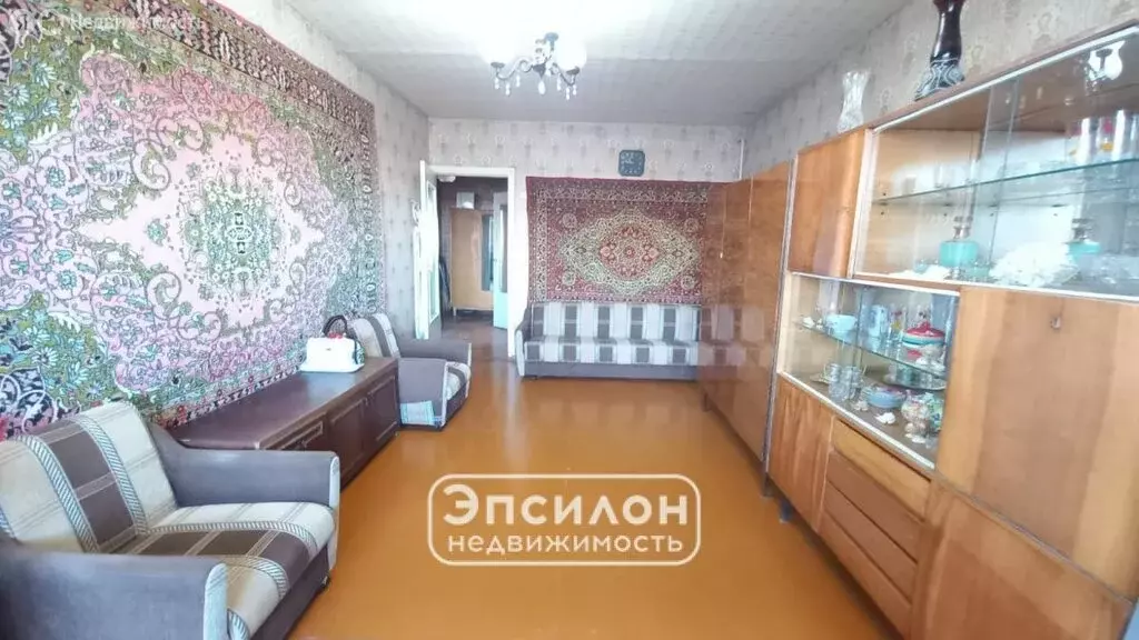 2-комнатная квартира: Курск, Чумаковская улица, 1 (46.4 м) - Фото 1