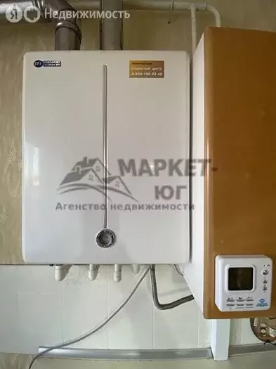 2-комнатная квартира: Абинск, Нефтепромысловая улица, 111 (56.3 м) - Фото 0