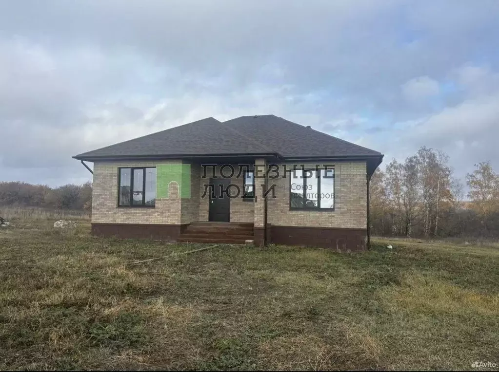 Дом в Белгородская область, Белгородский район, Дубовское с/пос, с. ... - Фото 2