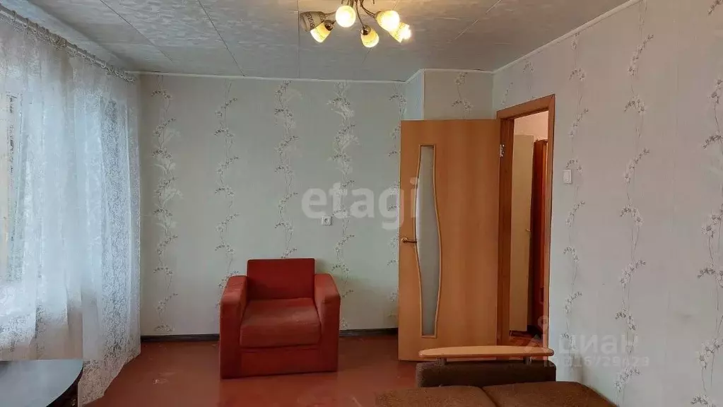 1-к кв. Свердловская область, Екатеринбург ул. Индустрии, 100 (31.2 м) - Фото 0