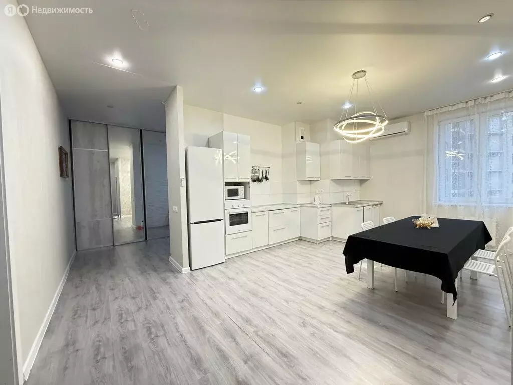 3-комнатная квартира: Казань, улица Абсалямова, 19 (104.4 м) - Фото 2