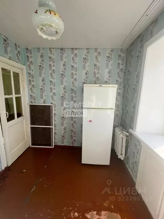 1-к кв. Омская область, Омск ул. Масленникова, 239 (30.4 м) - Фото 2