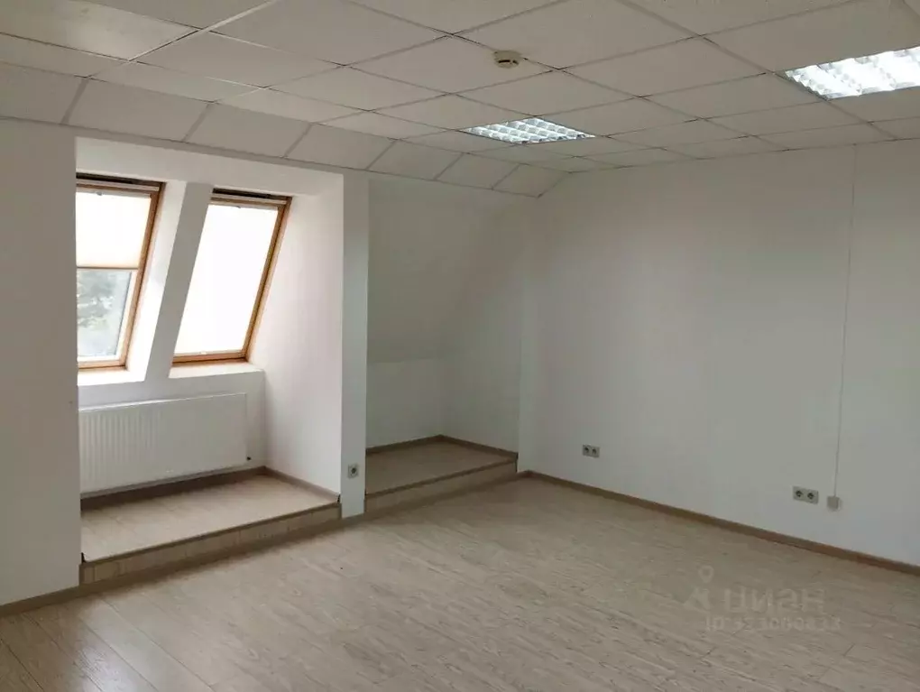 Офис в Краснодарский край, Новороссийск ул. Леднева, 6 (26 м) - Фото 1