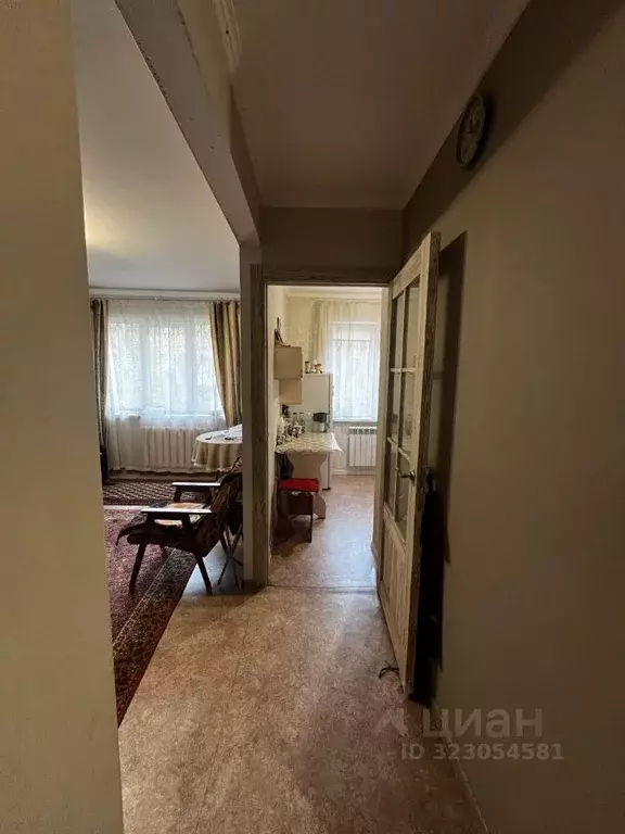 2-к кв. Алтайский край, Барнаул Молодежная ул., 44 (45.4 м) - Фото 2