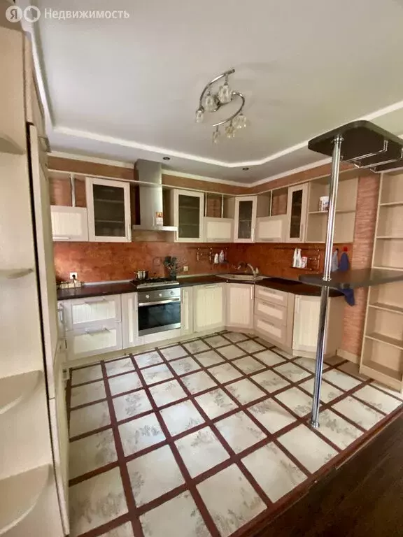 Дом в посёлок Горячеводский, Ясная улица, 26 (330 м) - Фото 0