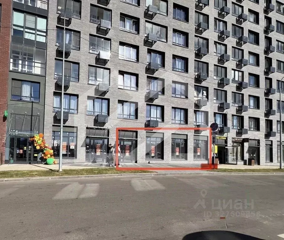 Торговая площадь в Москва Скандинавия жилой комплекс, ул. Эдварда ... - Фото 1