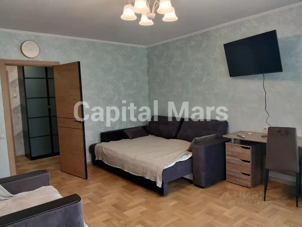1-к кв. Москва ул. Маршала Савицкого, 22к1 (42.0 м) - Фото 0