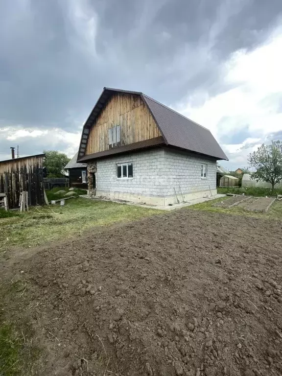 Дом в Свердловская область, Верхняя Синячиха пгт ул. Горького, 22 (52 ... - Фото 1