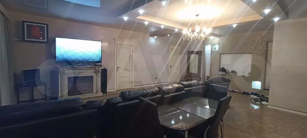 2-к. квартира, 84 м, 1/6 эт. - Фото 1