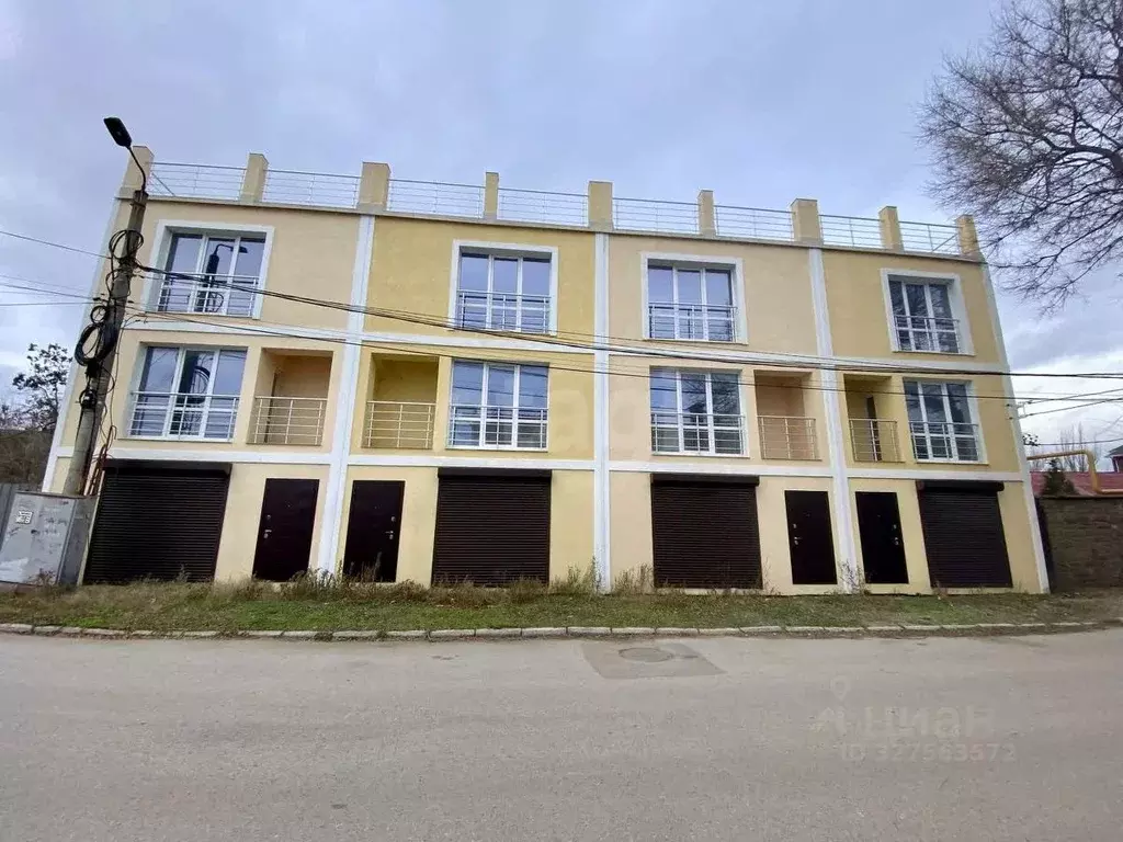 Дом в Крым, Феодосия наб. Черноморская (102 м) - Фото 1