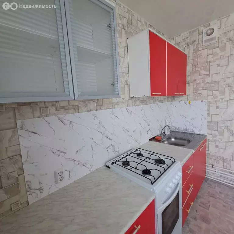 1-комнатная квартира: Чебаркуль, улица 9 Мая, 21 (41.6 м) - Фото 1