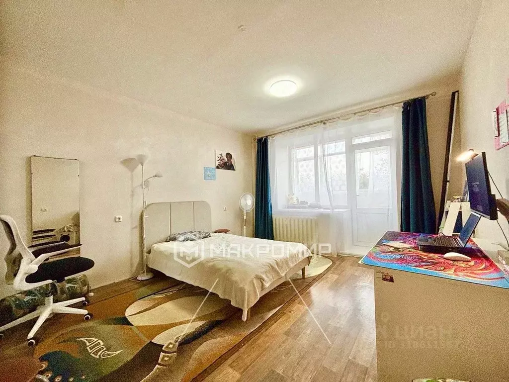 1-к кв. Пермский край, Пермь Красногвардейская ул., 2 (34.0 м) - Фото 0