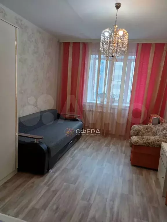 Комната 18 м в 3-к., 2/10 эт. - Фото 0