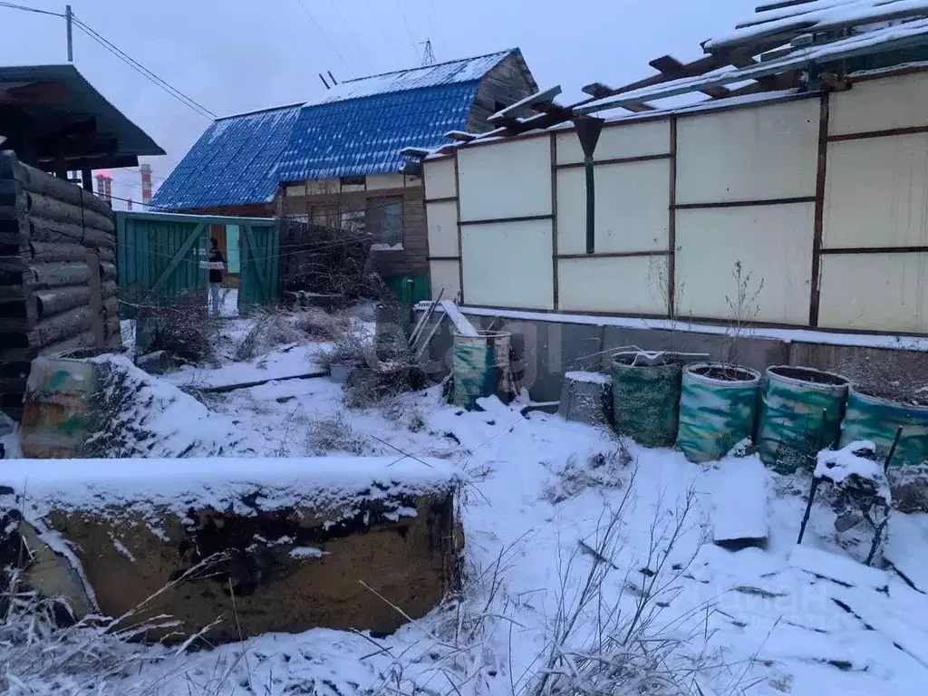 Дом в Саха (Якутия), Якутск Пристанский кв-л, ул. 1-я База, 3 (79 м) - Фото 1