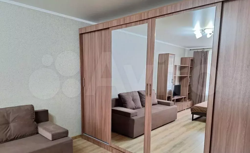 1-к. квартира, 32 м, 1/9 эт. - Фото 1