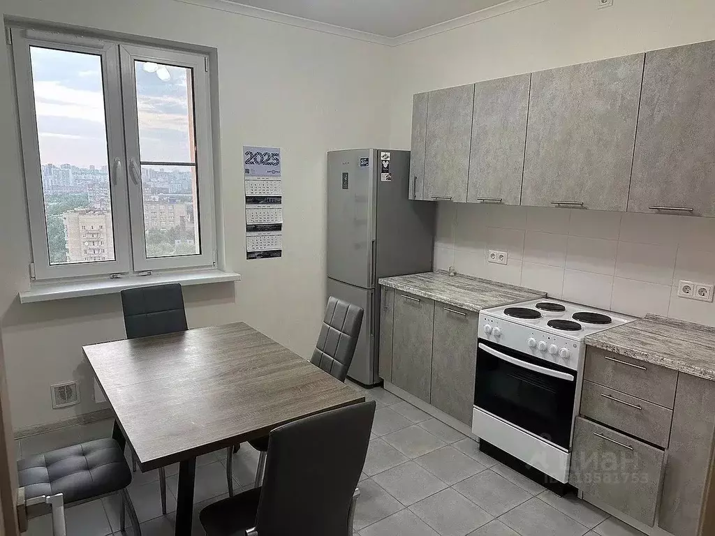 3-к кв. Москва Линейный проезд, 8А (80.0 м) - Фото 0