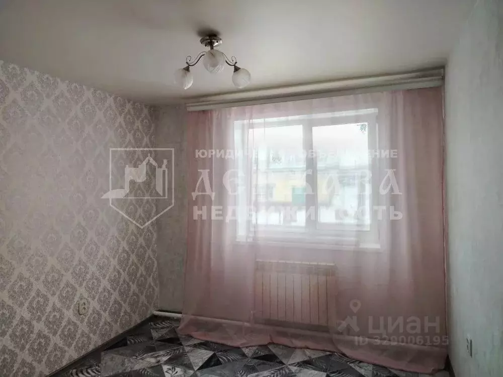 Студия Кемеровская область, Топки Советская ул., 56 (13.0 м) - Фото 1