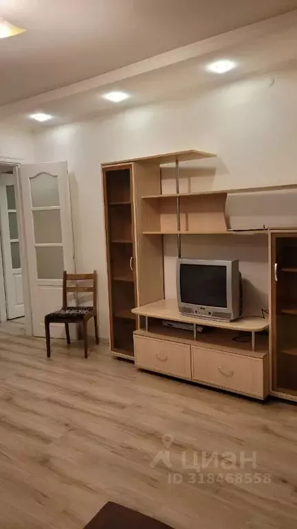 1-к кв. Смоленская область, Смоленск ул. Черняховского, 15 (42.0 м) - Фото 1