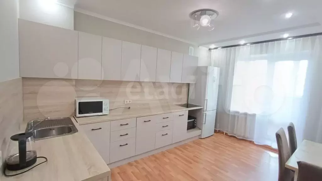 2-к. квартира, 70 м, 6/12 эт. - Фото 1
