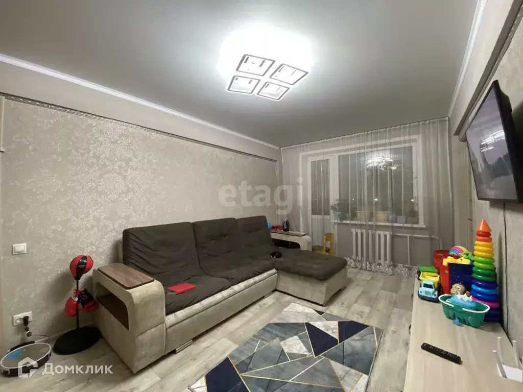 Продаётся 3-к квартира, 49.8 м - Фото 0