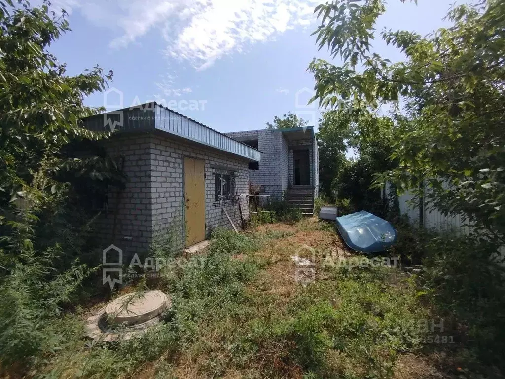 Дом в Волгоградская область, Краснослободск Среднеахтубинский район, ... - Фото 0
