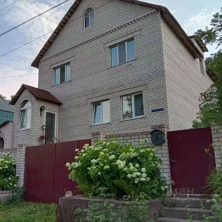 Дом в Смоленская область, Смоленск Загорная ул., 50 (286 м) - Фото 1