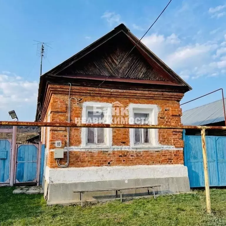 Дом в Саратовская область, Вольск Волжская ул., 110 (51 м) - Фото 1