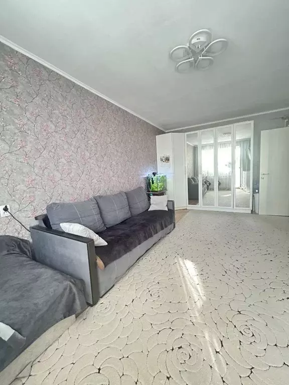 2-к кв. Ростовская область, Новочеркасск Баклановский просп., 176 ... - Фото 0