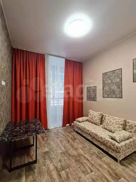1-к. квартира, 42 м, 1/10 эт. - Фото 1