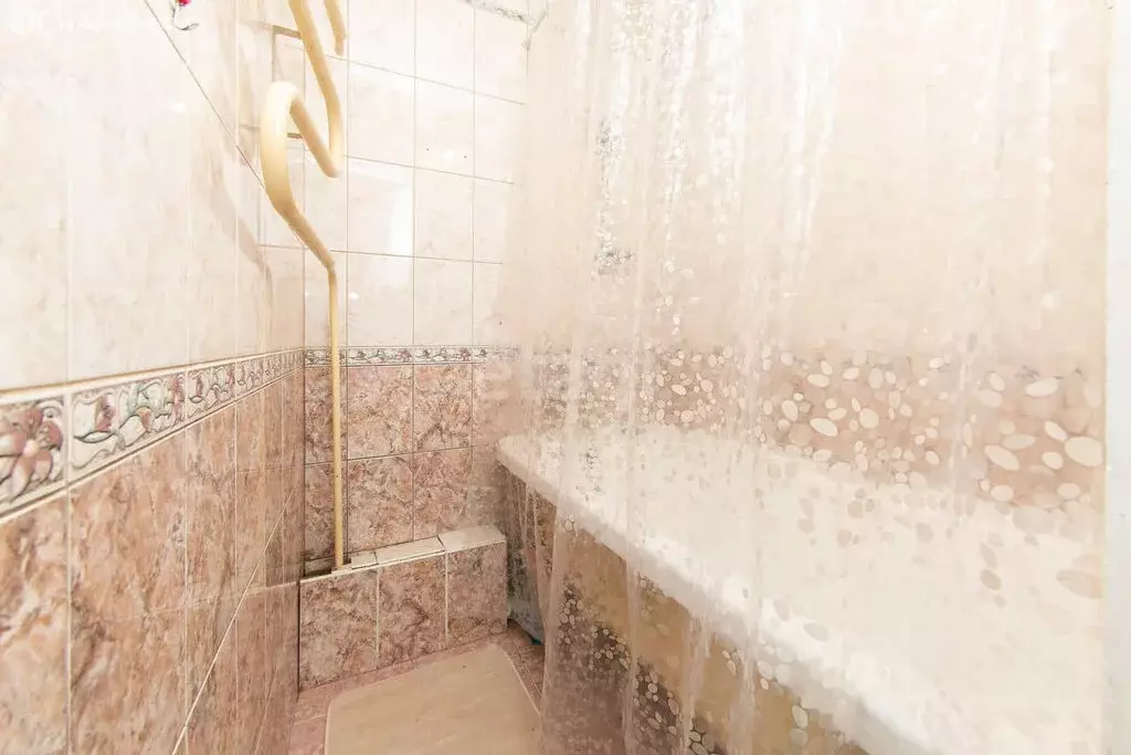 3-комнатная квартира: Томск, улица Ивановского, 5 (59.3 м) - Фото 1
