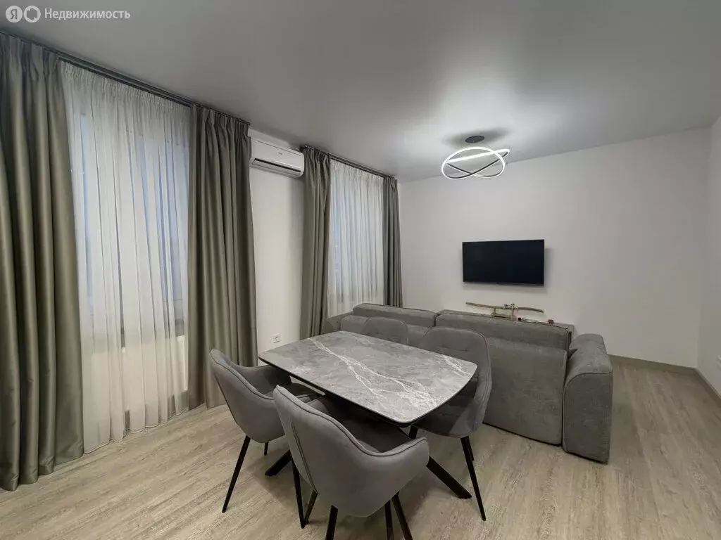 1-комнатная квартира: Симферополь, улица Хайри Эмир-Заде, 12 (42.8 м) - Фото 2