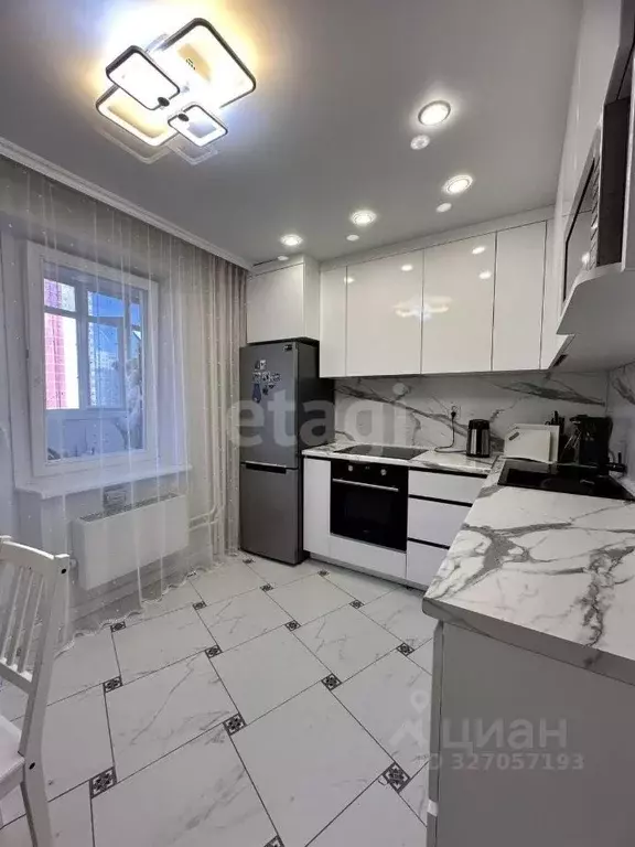 2-к кв. Тюменская область, Тюмень ул. Павла Шарова, 1к1 (58.8 м) - Фото 1