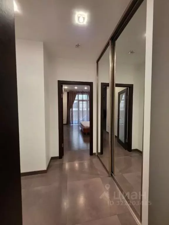 2-к кв. Крым, Алушта муниципальный округ, Партенит пгт ул. Победы, 1 ... - Фото 1