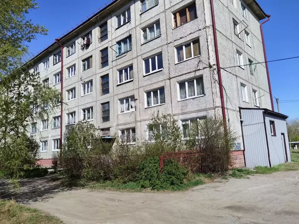 Комната 9,9 м в 1-к., 2/5 эт. - Фото 0