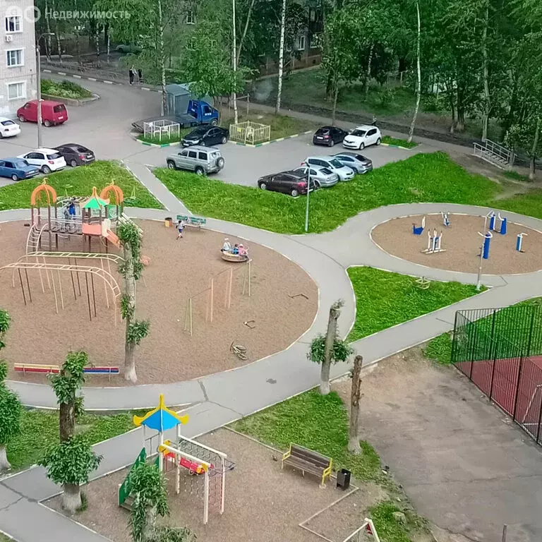 3-комнатная квартира: Киров, улица Сутырина, 18 (57.6 м) - Фото 0