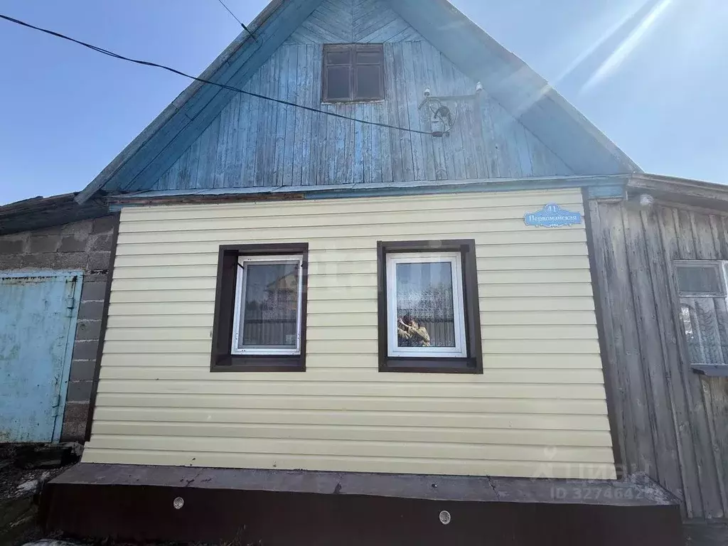 Дом в Башкортостан, Стерлитамакский район, с. Наумовка Первомайская ... - Фото 1