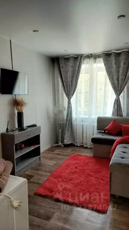 2-к кв. Татарстан, Казань ул. Химиков, 35 (23.0 м) - Фото 1