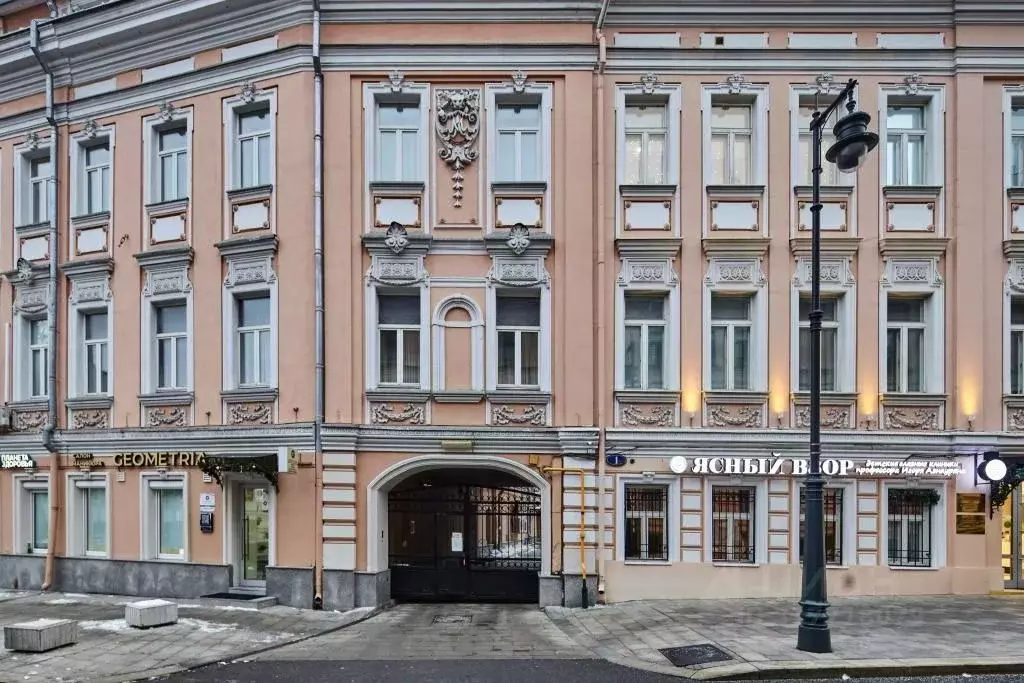 4-к кв. Москва Неглинная ул., 18С1 (200.0 м) - Фото 0