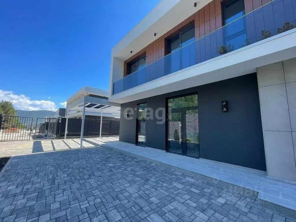 Дом в Краснодарский край, Геленджик  (262 м) - Фото 1